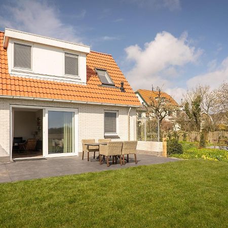 Fantastic Bungalow On Texel 더콕스도르프 객실 사진